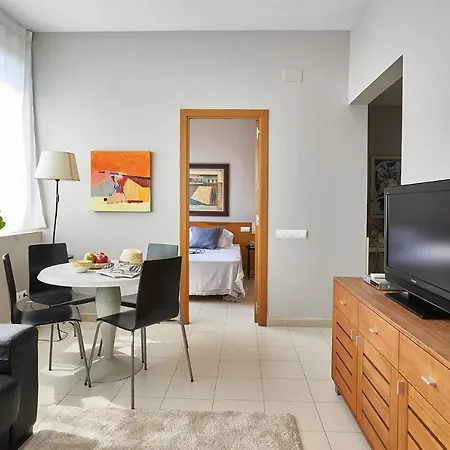 Ainb Diagonal Francesc Macia Apartment *