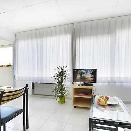 Ainb Diagonal Francesc Macia Apartment