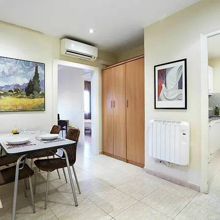 Ainb Diagonal Francesc Macia Apartamento